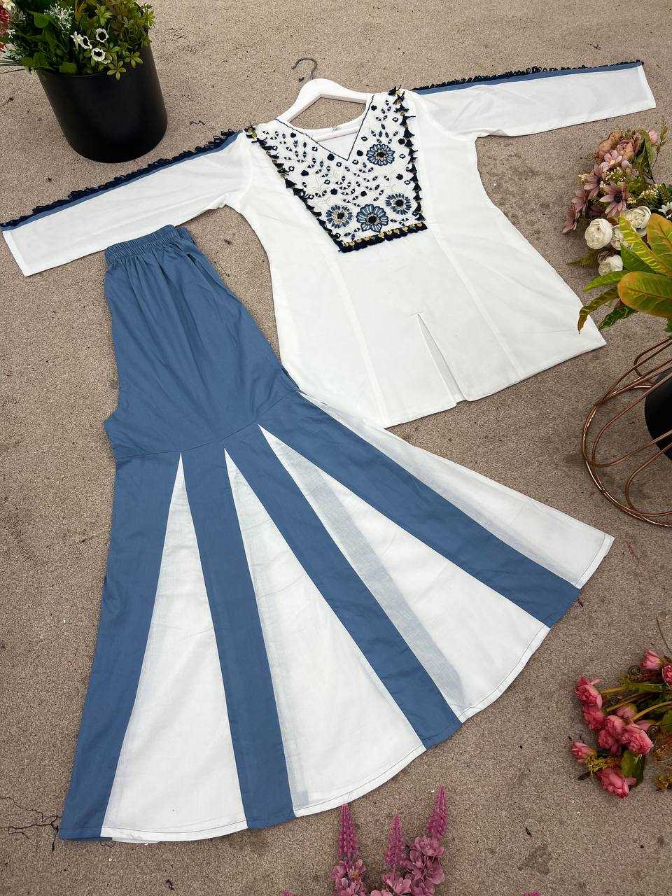 Heavy Roman Silk \ Palazzo Suit Handwork Suits \